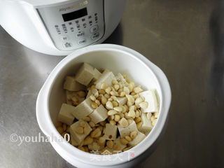 杏仁豆腐汤的做法步骤:4