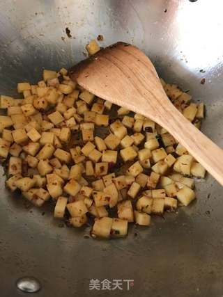 土豆焖饭的做法步骤：6
