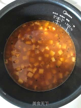 土豆焖饭的做法步骤：8