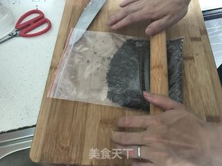 新手一次成功的6寸芒果慕斯蛋糕的做法步骤：3