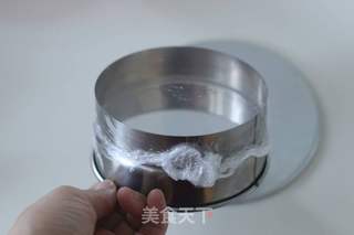 红茶棉花糖脆片慕斯的做法步骤:6