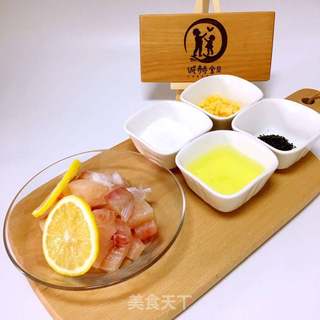 宝宝辅食芝士鱼肠的做法步骤：1