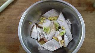 蒸带鱼的做法步骤:2