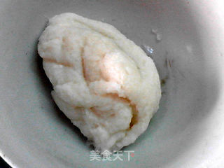 菠萝雪媚娘的做法步骤:4
