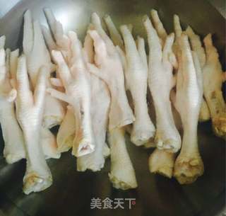 卤鸡爪的做法步骤:2