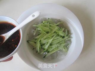 黄瓜拌大拉皮的做法步骤:8