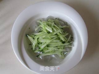 黄瓜拌大拉皮的做法步骤:6