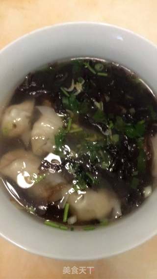 紫菜虾皮馄饨的做法步骤:7