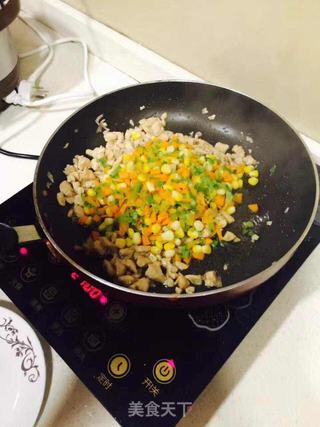 盛夏菠萝炒饭的做法步骤:4
