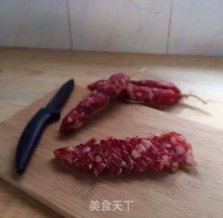 #信任之美五常大米试吃#腊肠饭的做法步骤：2