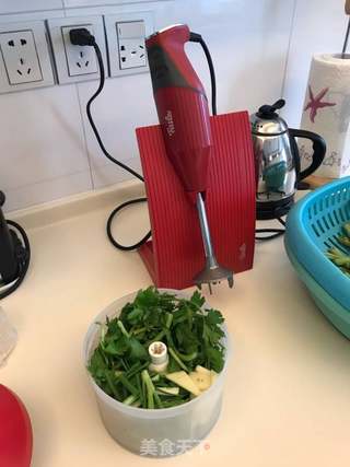 四季豆猪肉水饺的做法步骤:2