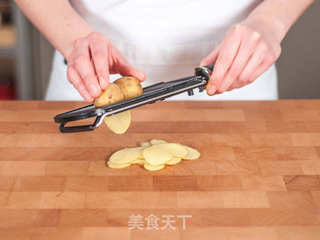 炸鱼土豆片的做法步骤:2