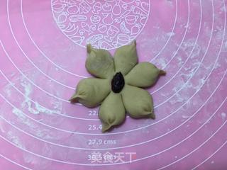 红糖花朵馒头的做法步骤：9