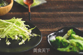 深夜食堂,我已经准备好饭菜和酒,来听你的故事的做法步骤:5
