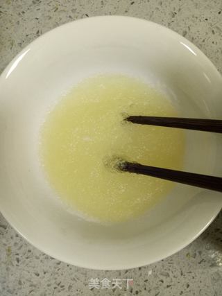 糖桂花配南瓜凉糕的做法步骤:3
