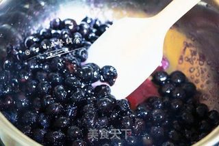 蓝莓果酱的做法步骤:4