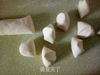 贝壳馒头的做法步骤:9