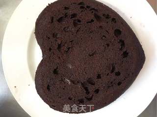 玫瑰黑森林蛋糕的做法步骤:18