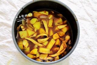 土豆焖饭的做法步骤:6