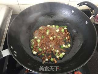 #信任之美五常大米试吃#白萝卜肉丝焖饭的做法步骤：7