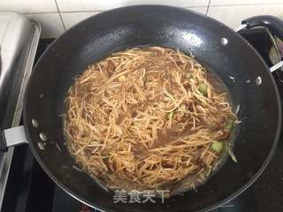 #信任之美五常大米试吃#白萝卜肉丝焖饭的做法步骤：10