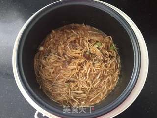 #信任之美五常大米试吃#白萝卜肉丝焖饭的做法步骤：11