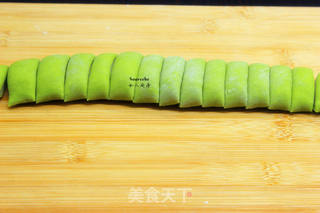翡翠饺子的做法步骤:7