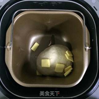 培根口蘑田园披萨的做法步骤:2