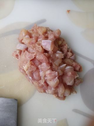 香菇鸡肉酱油炒饭的做法步骤:3