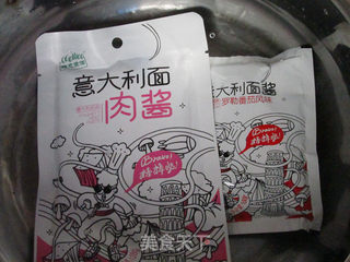 简易肉酱意面的做法步骤:4