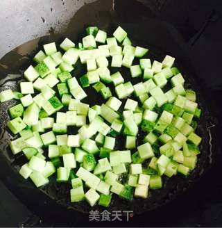 蛋炒饭的做法步骤:4
