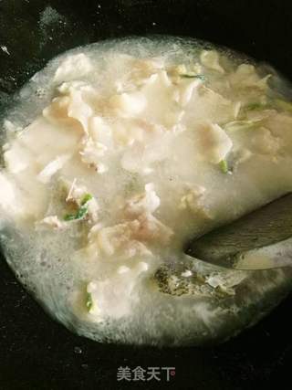 麻辣鲈鱼的做法步骤:13