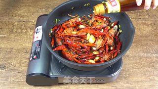 四季餐桌|招牌麻辣小龙虾的做法步骤:6