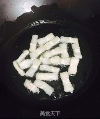 焖鱼的做法步骤:3