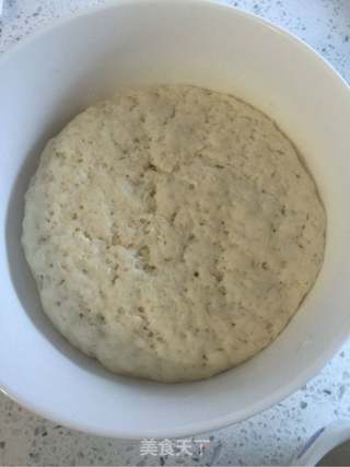 小猪豆沙包的做法步骤:7