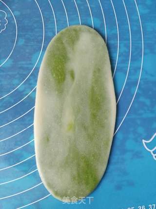 抹茶螺旋酥的做法步骤:13