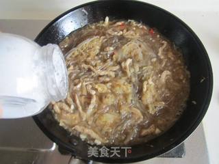 酸菜苕粉肉丝的做法步骤:8