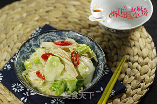 油豆皮炒圆白菜的做法步骤:8
