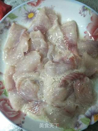 酸菜鱼的做法步骤:3