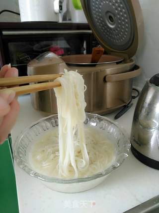 自制冷面的做法步骤:3