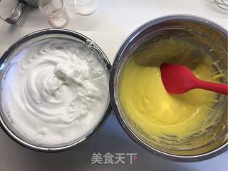 不失败的戚风蛋糕的做法步骤:14