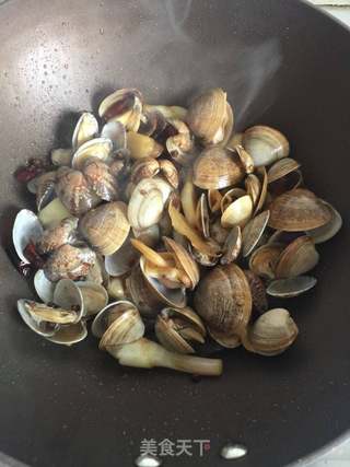辣炒蛤蜊的做法步骤:5