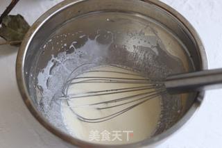 六寸中空戚风蛋糕的做法步骤：3