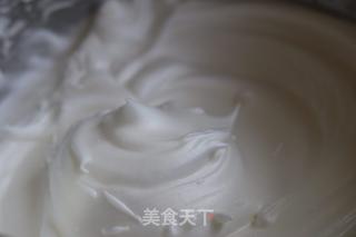 六寸中空戚风蛋糕的做法步骤：7