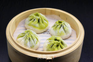菠菜包子的做法步骤:10