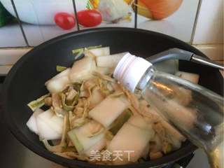 扁尖干贝冬瓜汤的做法步骤:9