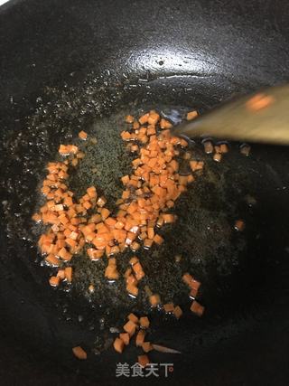 五彩菠萝饭的做法步骤:8