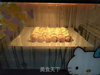 嫩烤箱之嫩烤香肠馒头的做法步骤:9