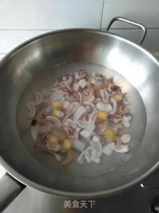 海鲜焗饭的做法步骤:3