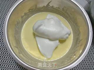 酸奶蛋糕的做法步骤:7